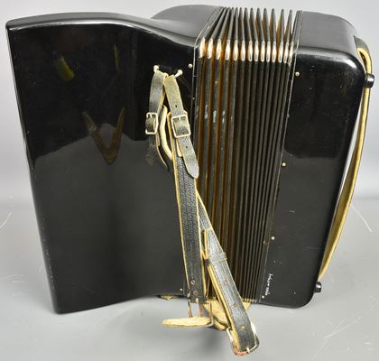 various-Melodiana vintage accordion,case AS